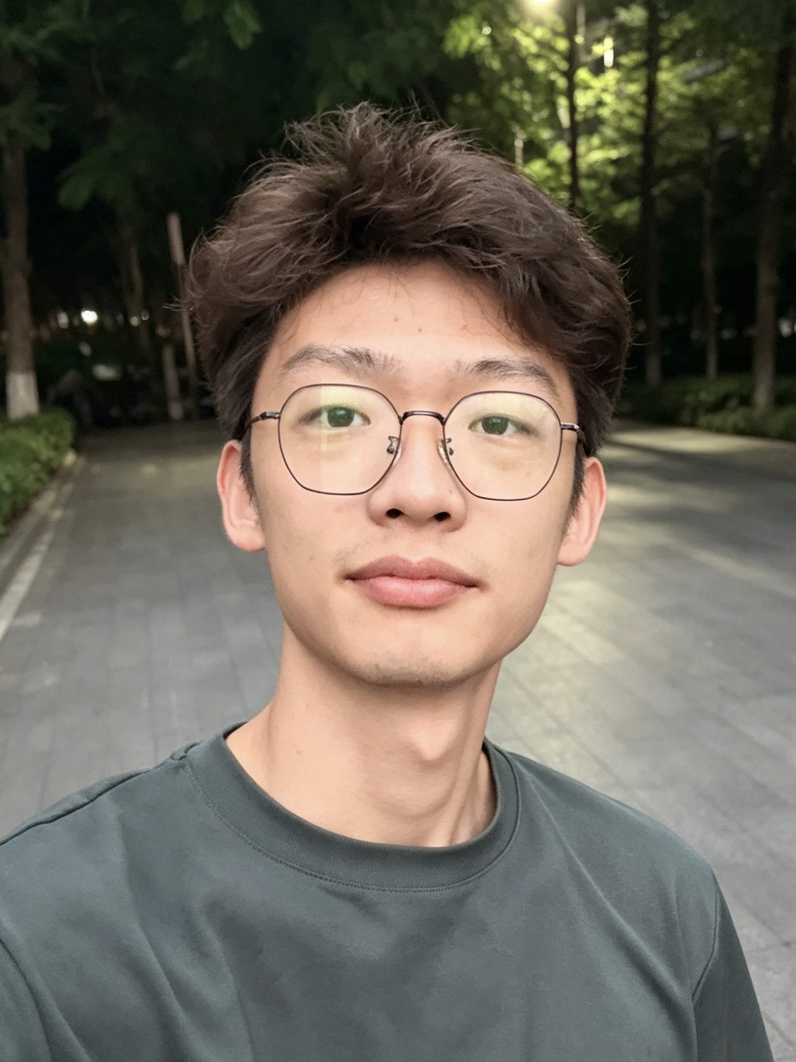 Portrait of Haoran (Cris) Wang